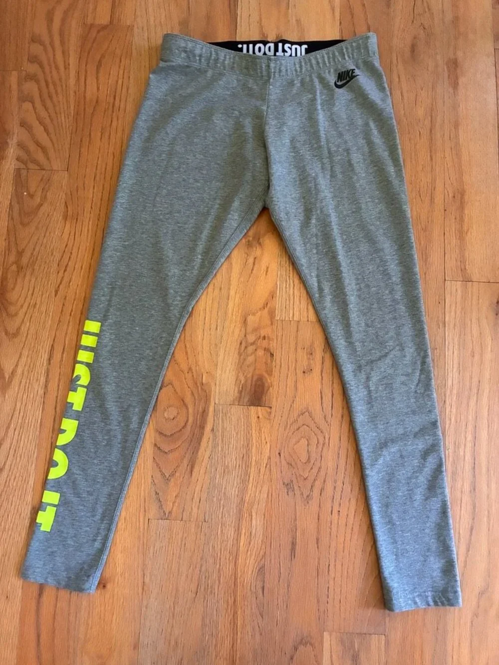 Nike Girls Gray Just Do It Neon Logo Leggings Medium